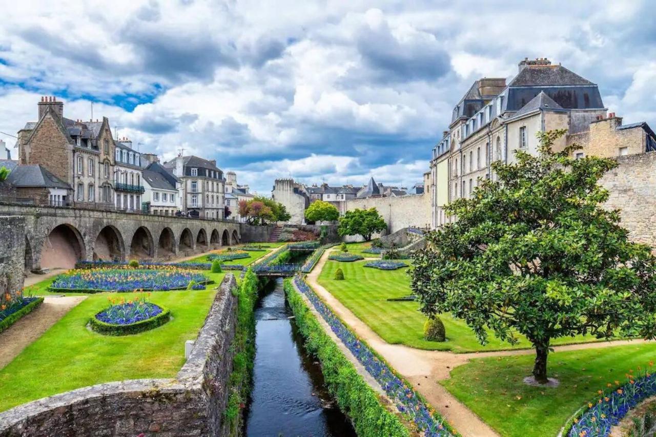 Apartamento Studio De Caractere Du Centre Historique De Vannes Exterior foto